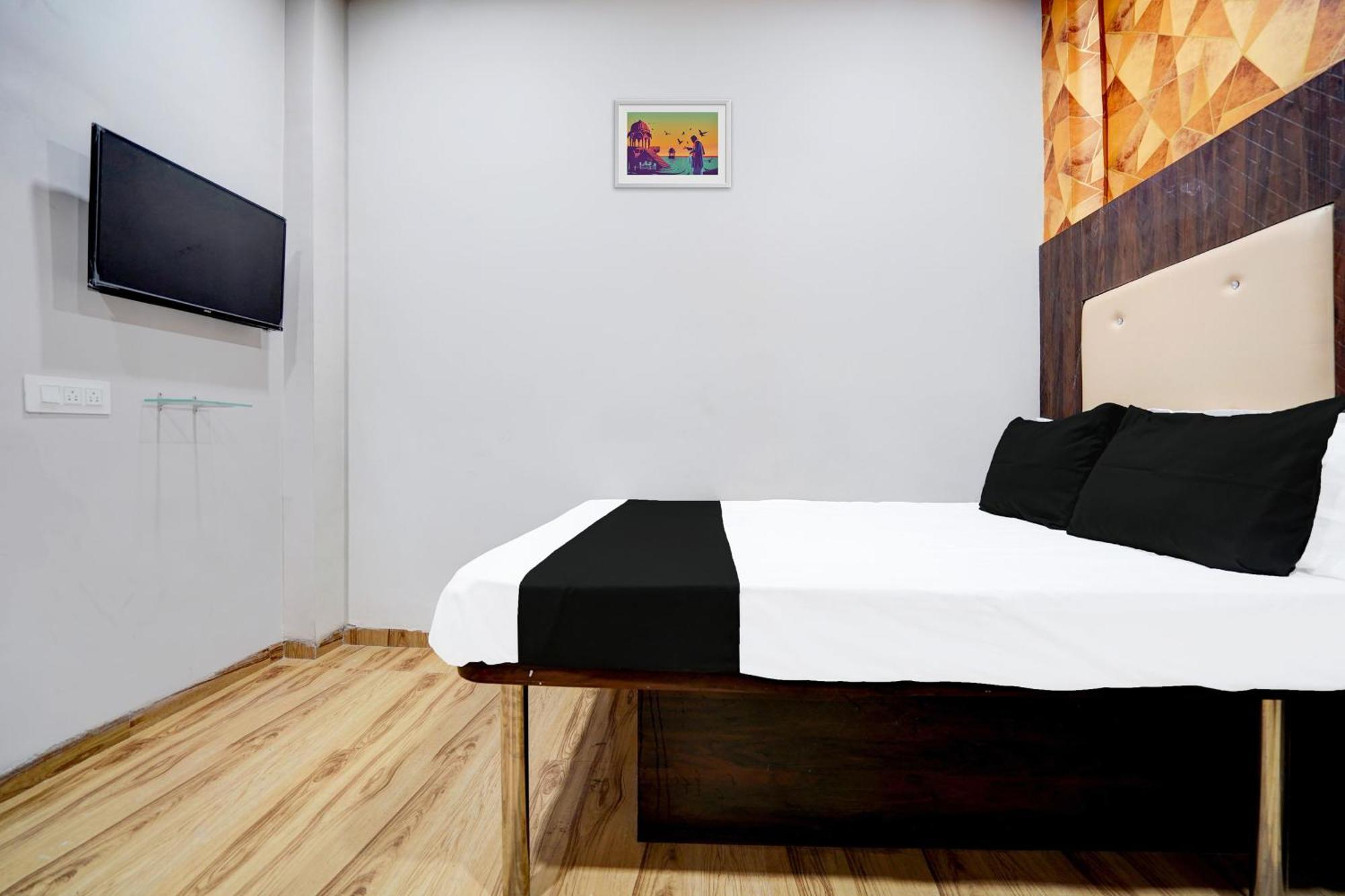 Hotel O New Sai Resort Nagpur Exteriör bild
